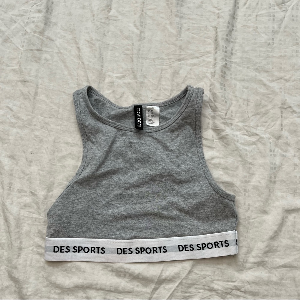 Sports bra